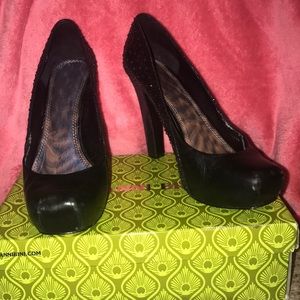 Black Gianni Bini Heels